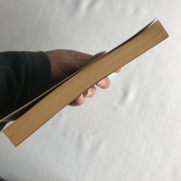 Vintage 1959 Scarlet Letter by Nathaniel Hawthorne Paper Back Book - Picture 4 of 9